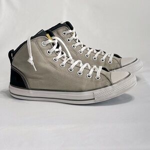 Converse Chuck 70 Gtx Sneakers in Black/Pale Putty, Size: women’s 10, men’s 8